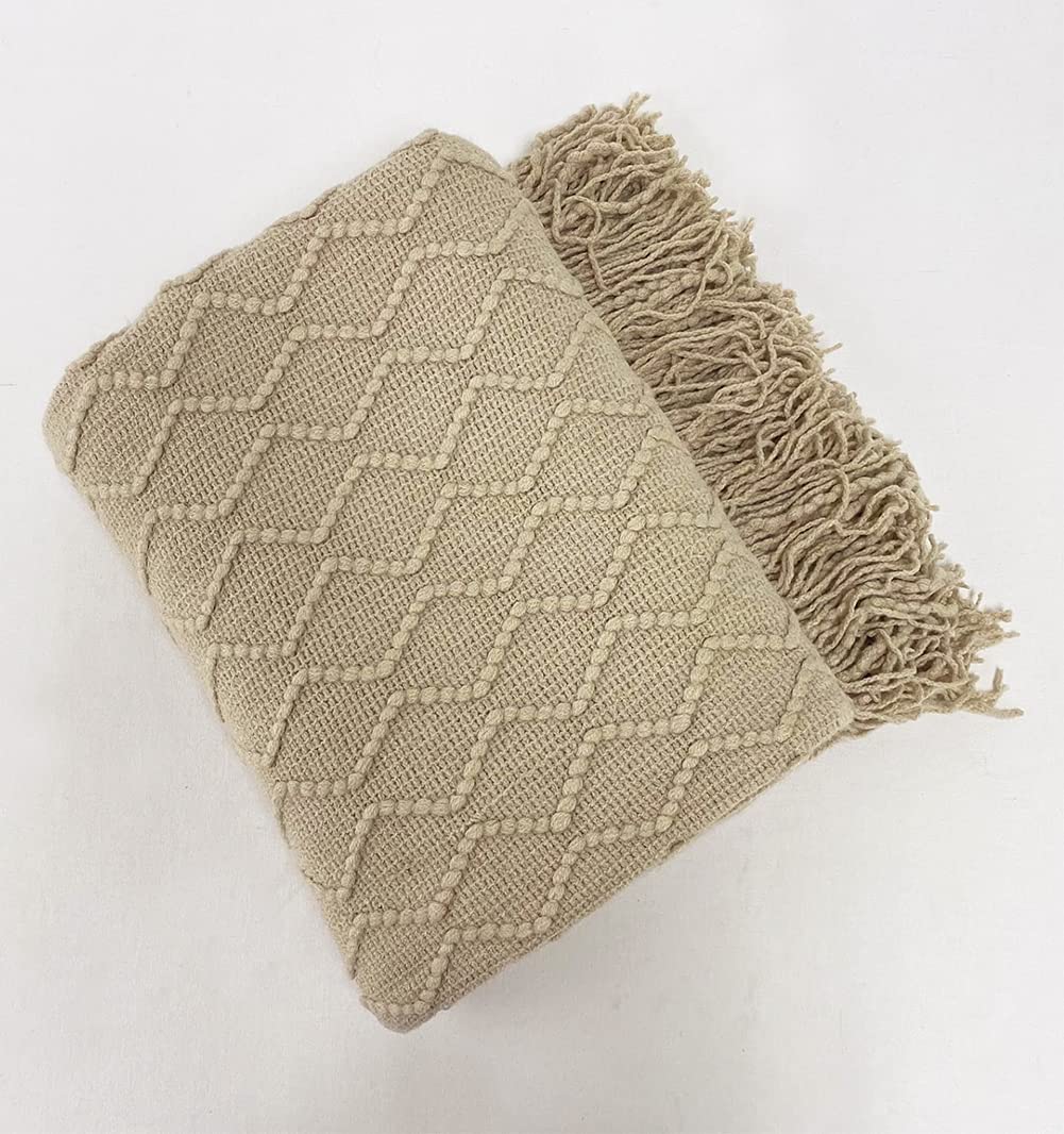 Fennco Styles Modern Textured Weave Knit Throw with Fringe 50
