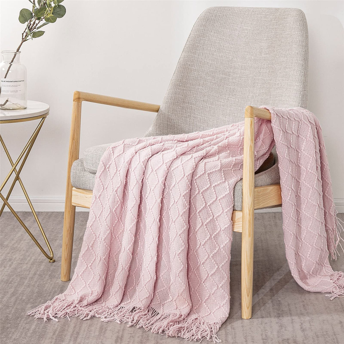 Fennco Styles Modern Textured Weave Knit Throw with Fringe 50