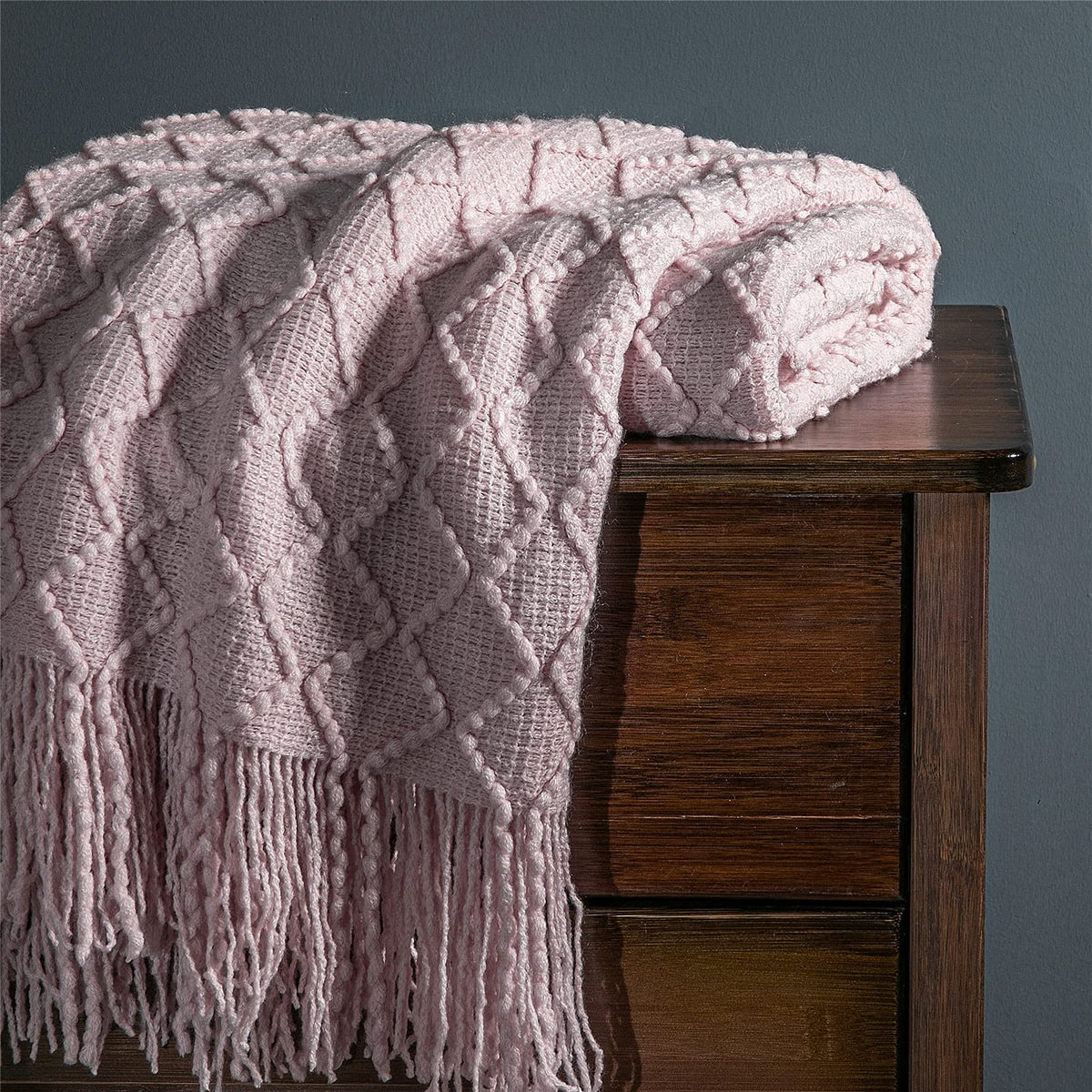 Fennco Styles Modern Textured Weave Knit Throw with Fringe 50