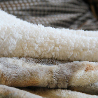 Tache Luxurious Russian Lynx Faux Fur Throw Blanket (DY12)